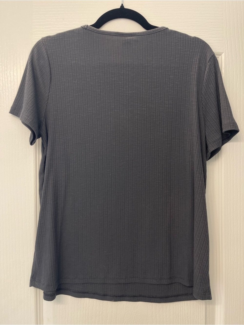 Women’s Luxe Ribbed Tee - Picture 2 of 2